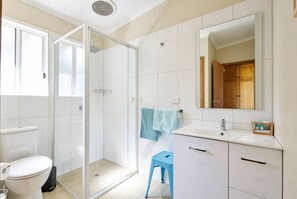 Free toiletries, hair dryer, towels