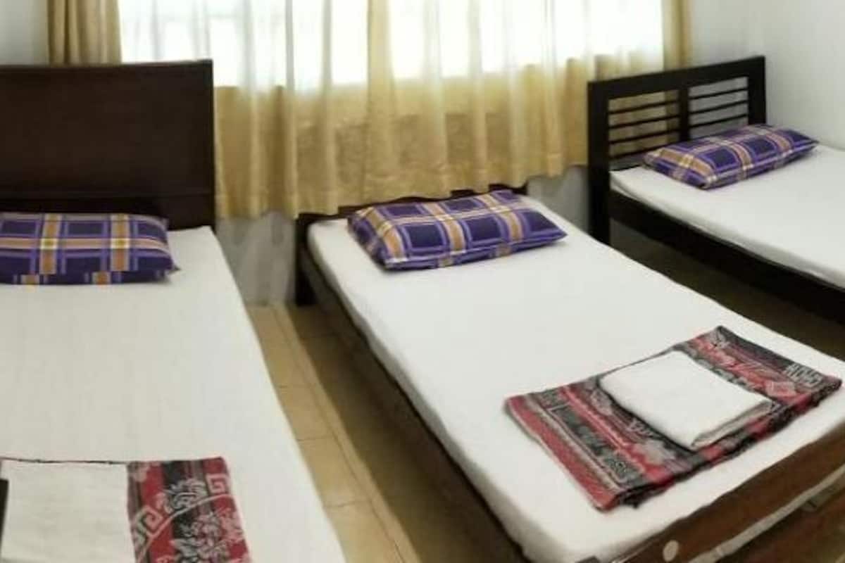 Desk, iron/ironing board, free WiFi