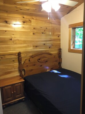 2 bedrooms, internet