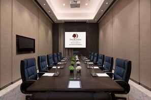 Meeting facility - Doubletree by Hilton Qingdao Oriental Movie Metrop (Qingdao)