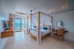 Ropa de cama de alta calidad y minibar