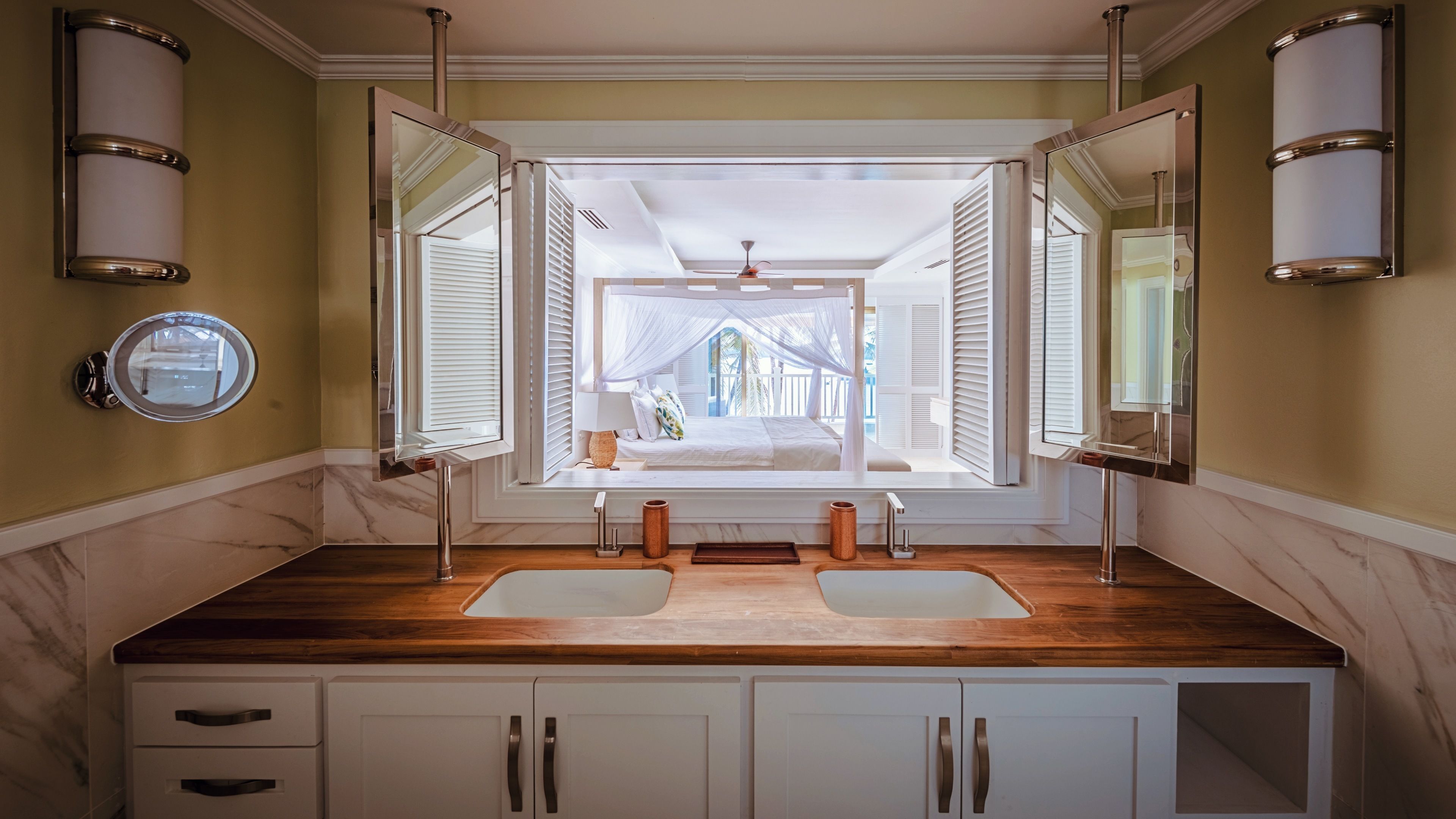 shower, free toiletries, hair dryer, bathrobes