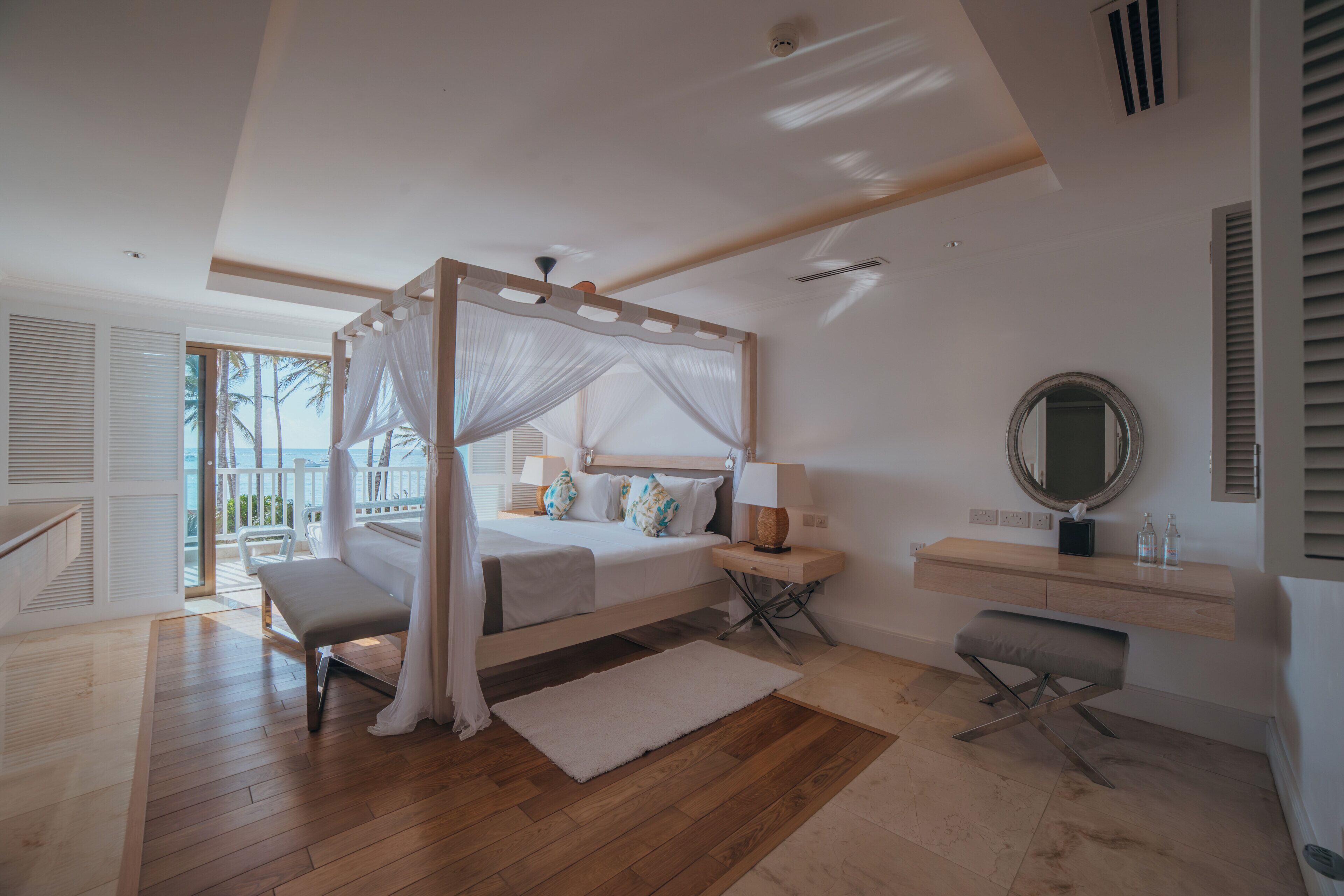 华丽公寓, 2 间卧室, 海洋景观 | 高档床上用品、迷你吧、客房内保险箱、办公桌