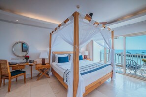 Habitació doble estàndard, vistes a l'oceà | Roba de llit d'alta qualitat, minibar i caixa forta a l'habitació 
