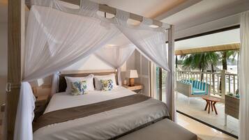 Penthouse, 4 Bedrooms, Ocean View | Premium bedding, minibar, in-room safe, desk