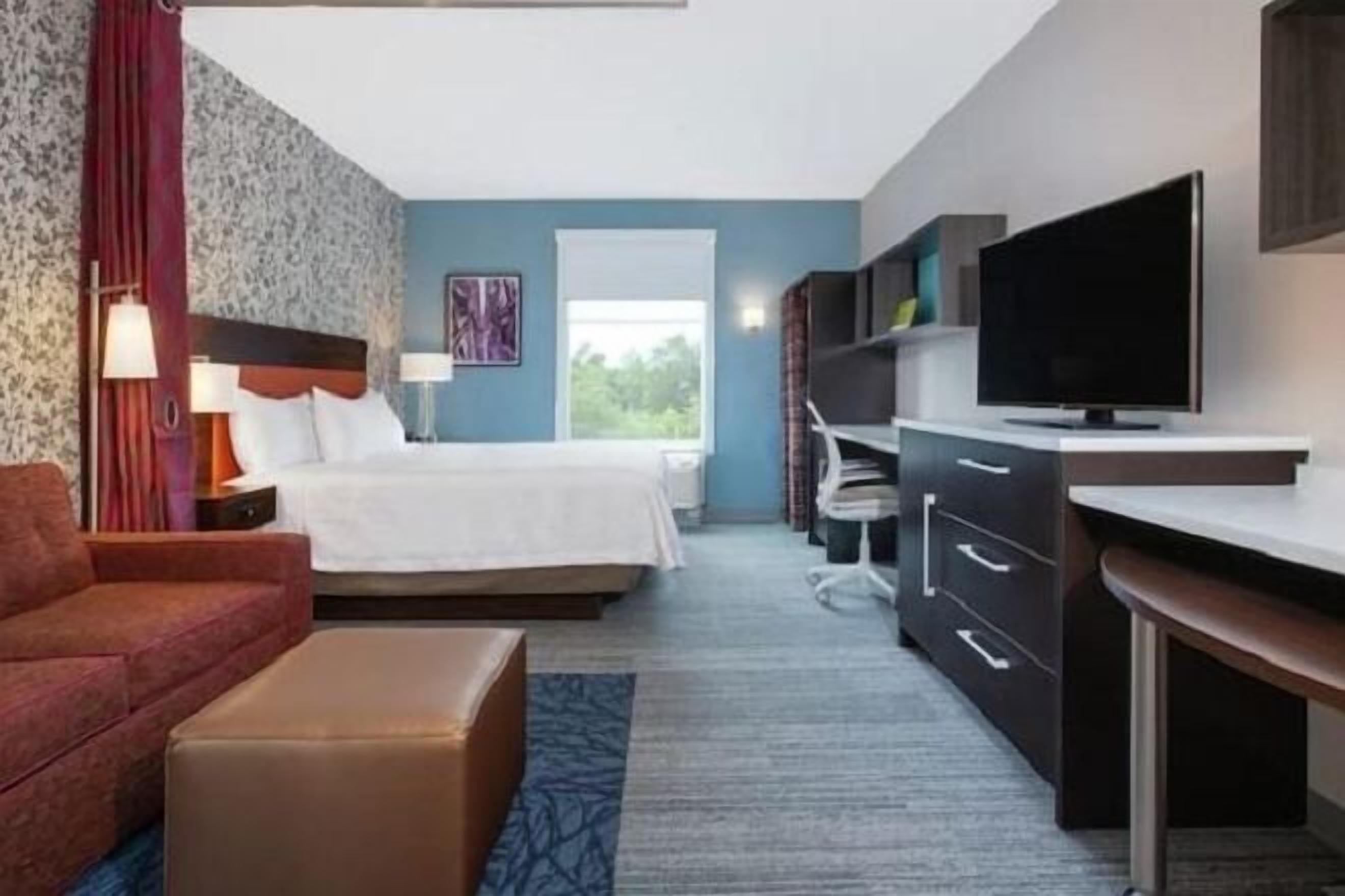 客房内保险箱、熨斗/熨衣板、免费 WiFi、床单