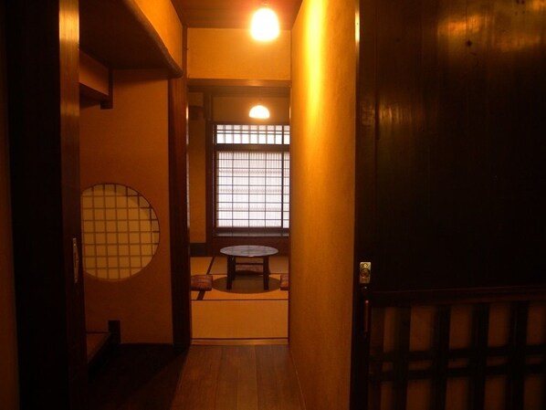 Triple room with Private Garden on the 1st floor