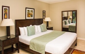 1 bedroom, iron/ironing board, internet, bed sheets