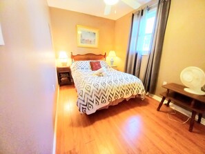 2 bedrooms, bed sheets