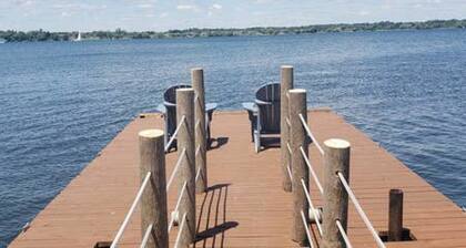 ♡Tranquil waterfront island escape♡