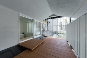Japanese Room with Terrace | Premium bedding, desk, blackout drapes, soundproofing - Imu Hotel Kyoto (Kyoto)