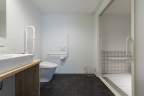 Free toiletries, hair dryer, slippers, electronic bidet - Imu Hotel Kyoto (Kyoto)