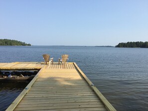 På stranden og solsenger