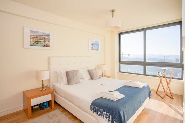 1 chambre, fer et planche à repasser, Wi-Fi, draps fournis