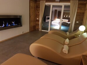 Sauna, Turkish bath, body treatments, aromatherapy, hot stone massages - Housemuhlbach Wellness Acqua Spa Resort (Sappada)