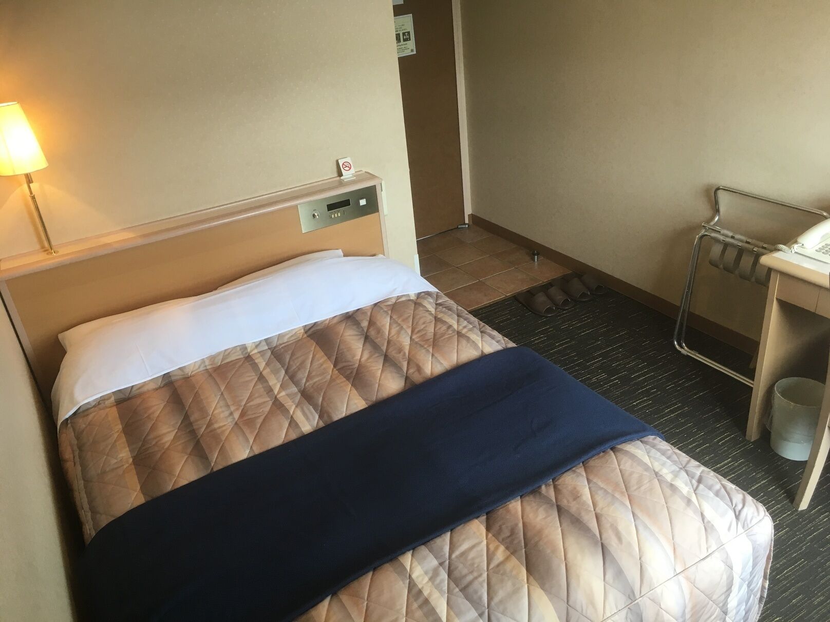 Down duvets, free WiFi, bed sheets
