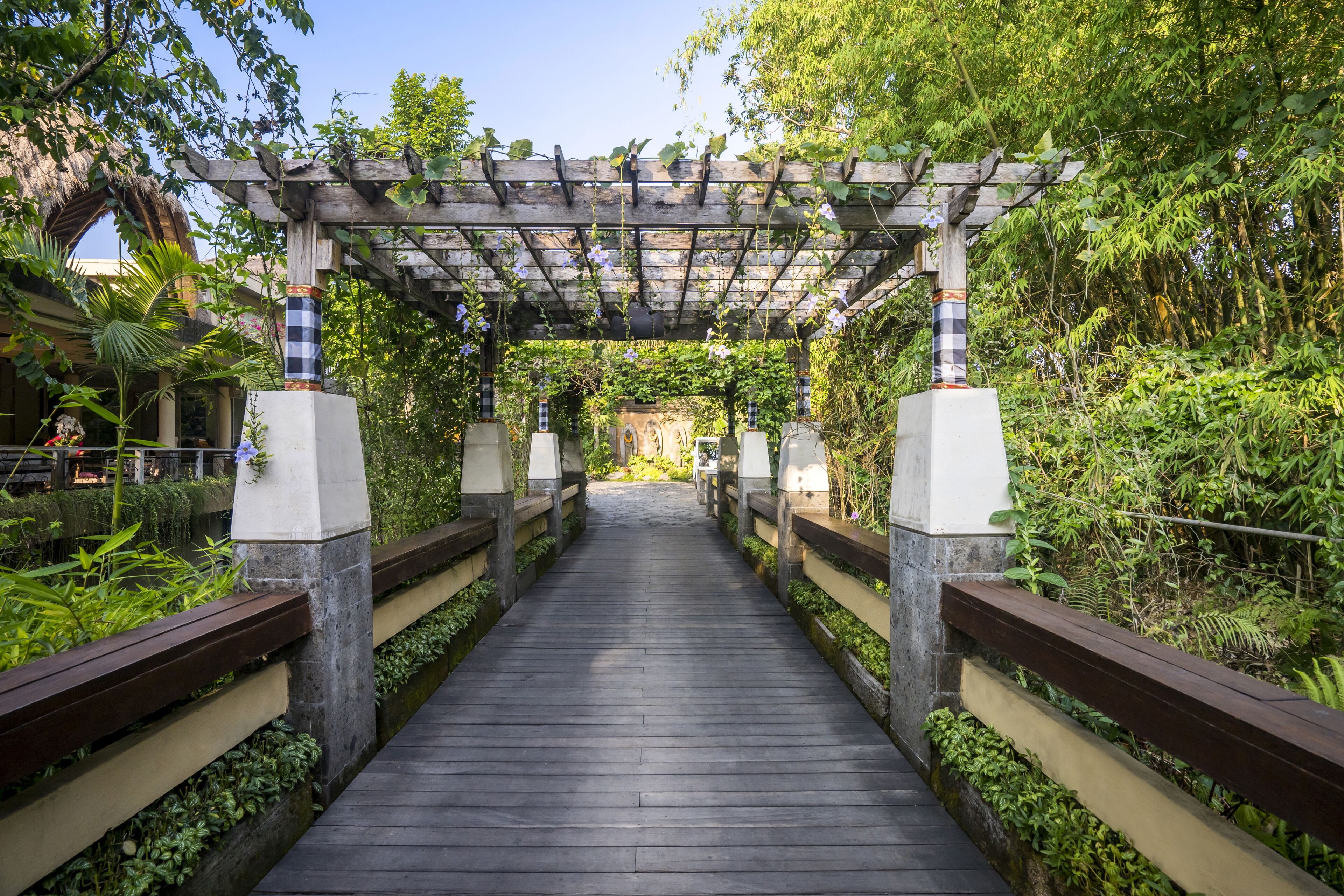 Photo - Pramana Watu Kurung