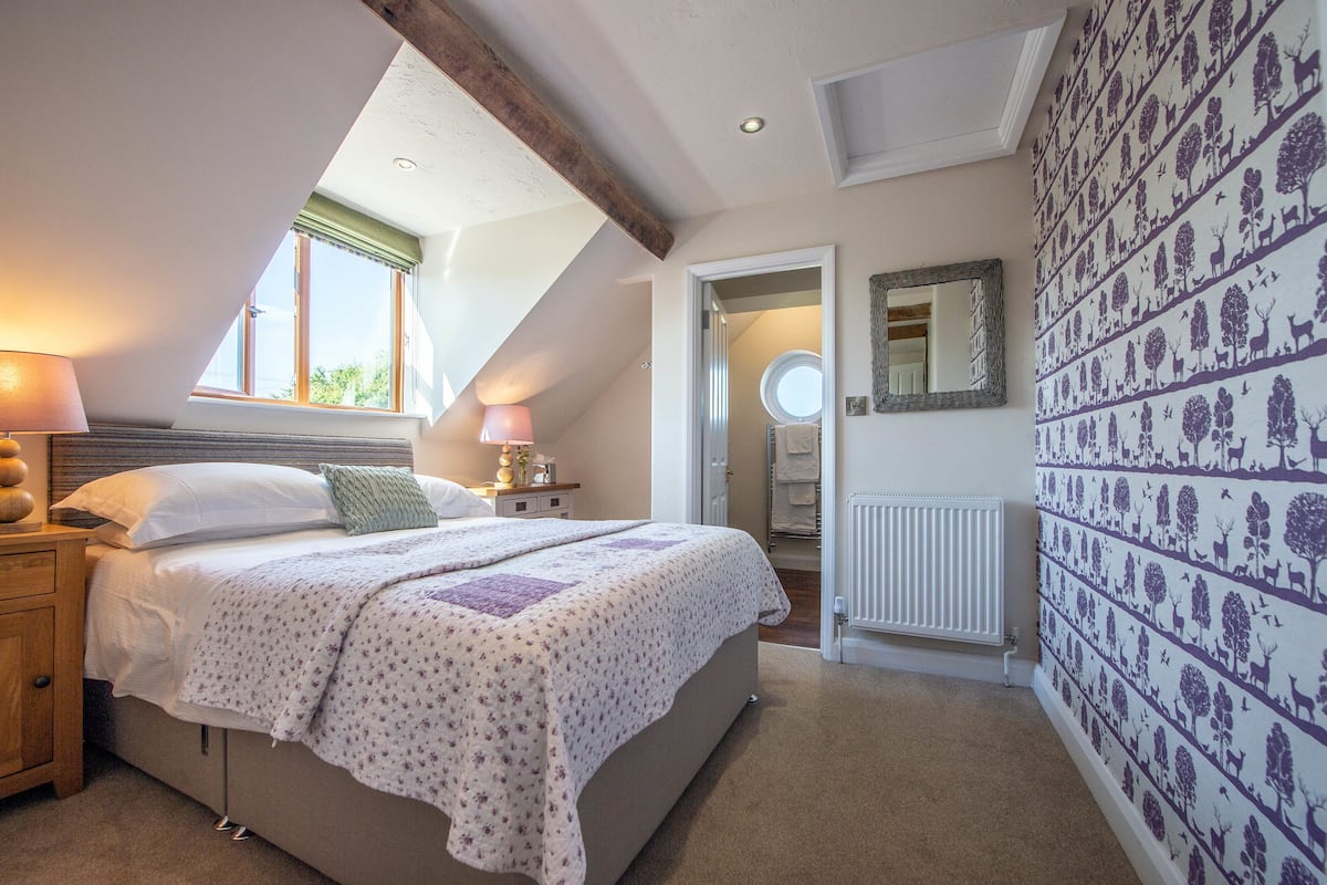 Double Room (Astbury)
