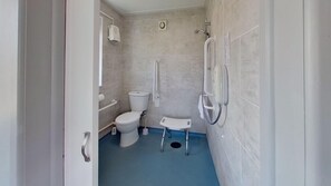 Douche, serviettes fournies