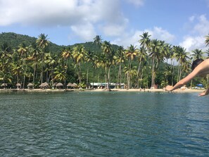 Beach nearby, sun-loungers, beach towels