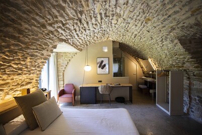 Hotel Arcs de Monells