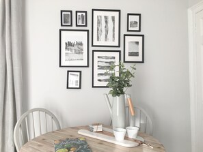 Dining - Excellent city centre two bedroom two bathroom stylish home with period features (Bath)