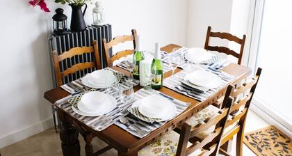 Newly Refurbished Large Family Home-6 minute to Tube
