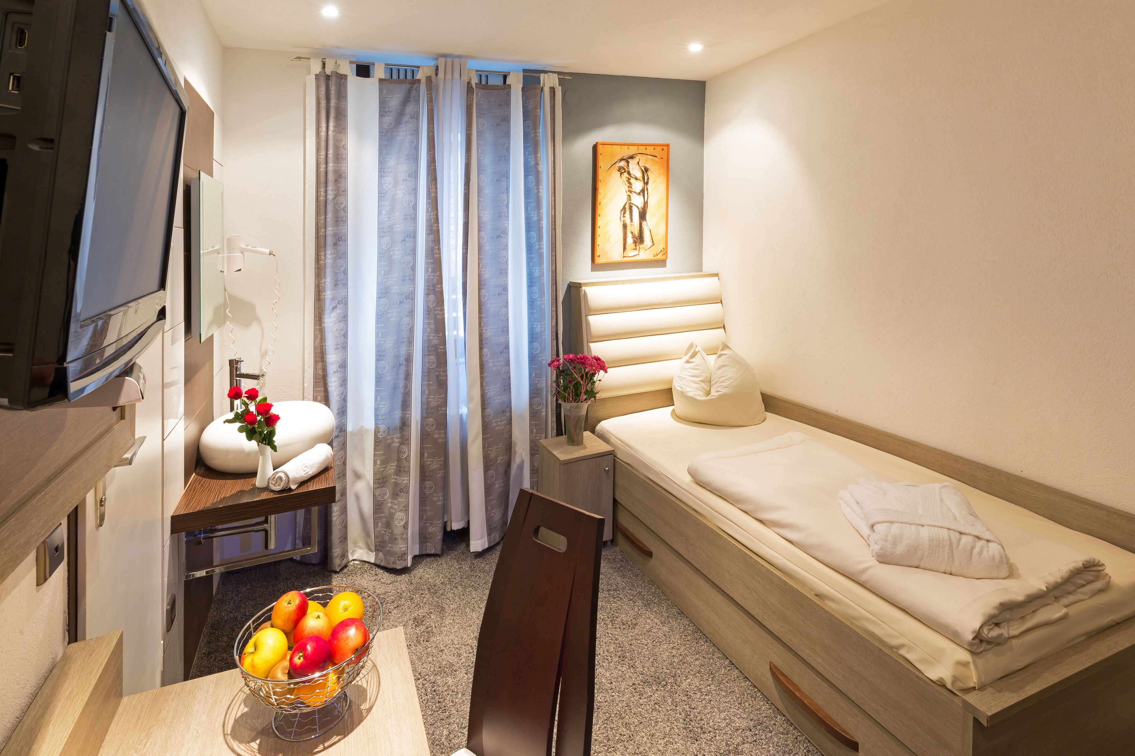 superior single room | premium bedding, in-room safe, desk, soundproofing