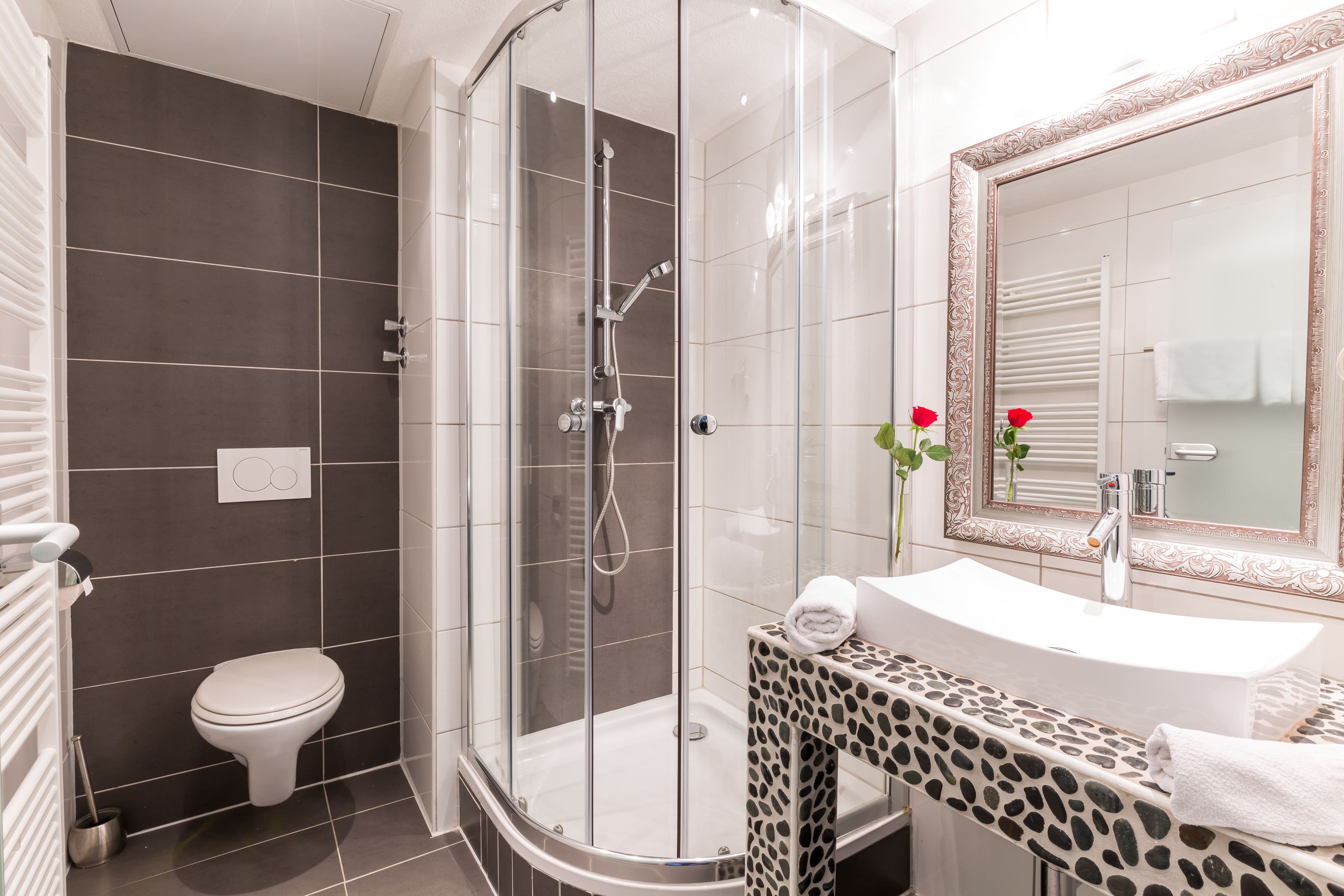 superior double room | bathroom | shower, free toiletries, hair dryer, towels