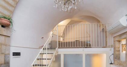 Palazzo degli Olivi - Loft la Roccia, in the heart of the monumental area of Modica