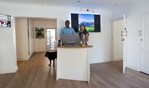 Reception - theLAB Franschhoek (Franschhoek)
