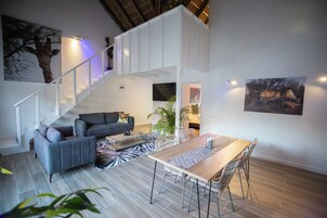 公用微波炉、茶具/咖啡用具、电热水壶