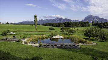 Deluxe Suite, 1 King Bed, Bathtub, Mountain View | Outdoor pool | Outdoor pool, sun loungers