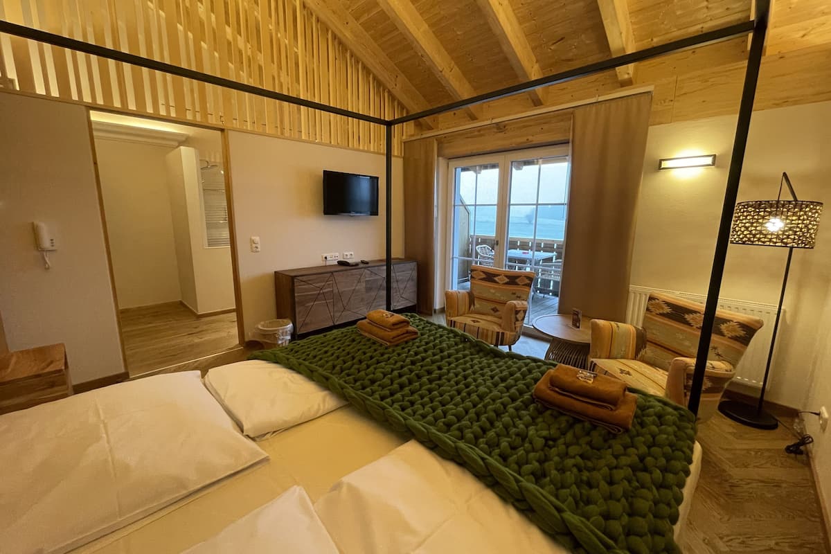 Double Room, Balcony, Mountain View | Premium bedding, minibar, desk, blackout drapes