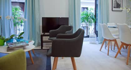 Feelathome Madrid Suites Apartments