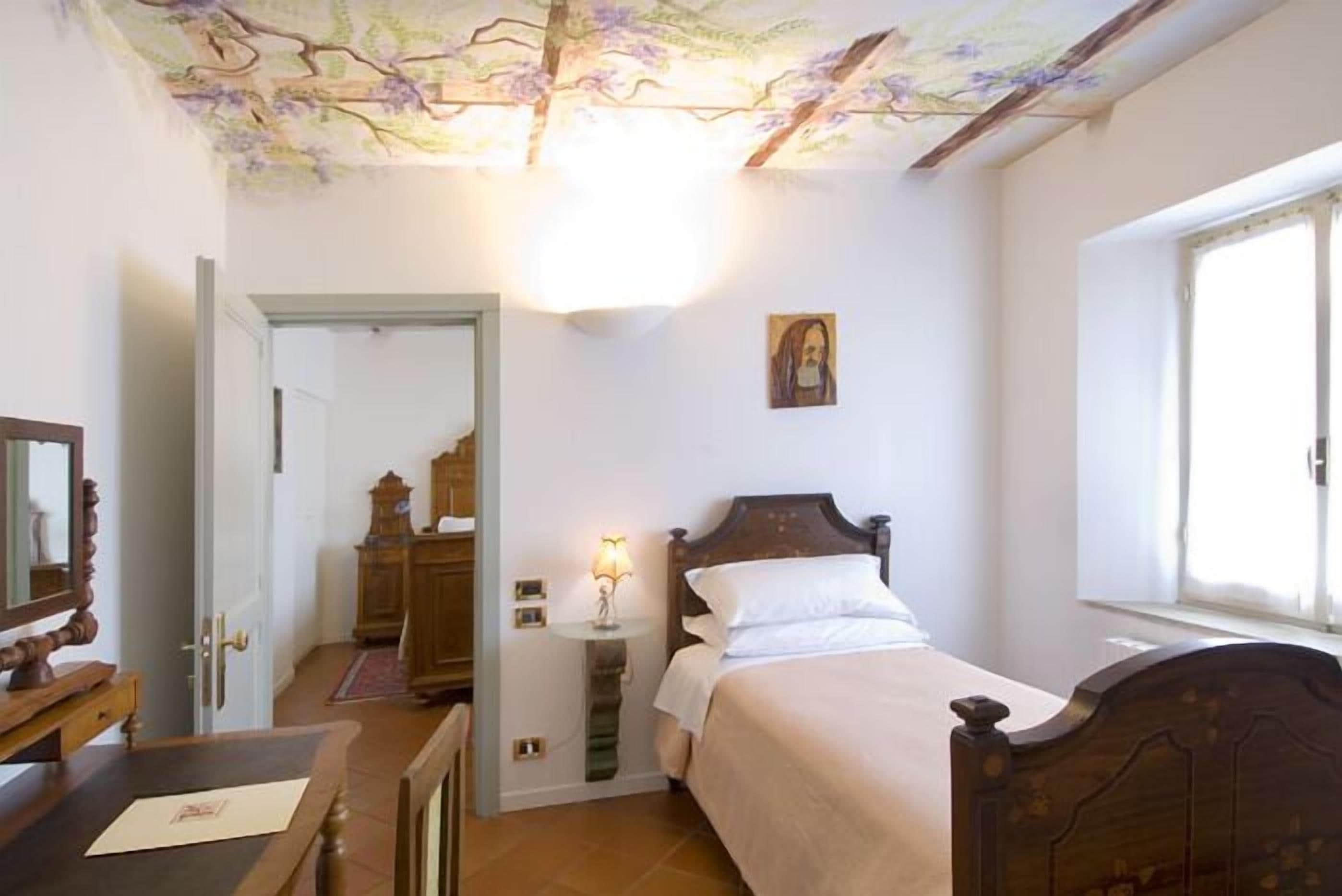 triple room | minibar, in-room safe, soundproofing, free wifi