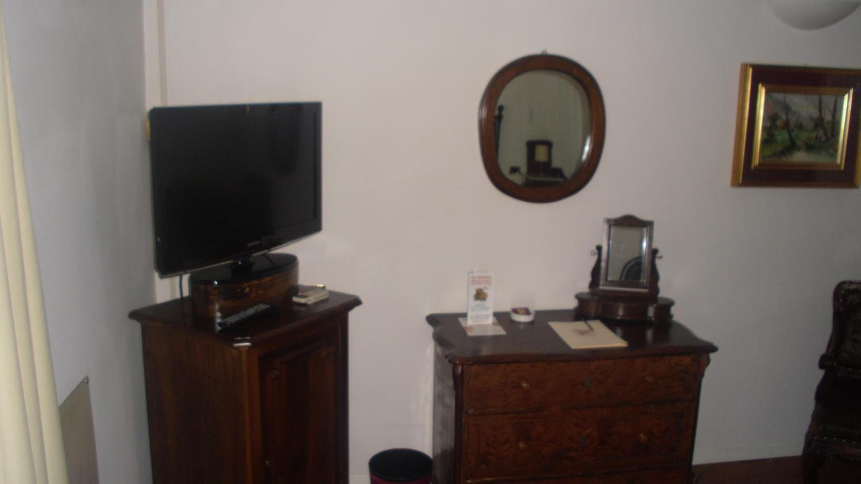 minibar, in-room safe, soundproofing, free wifi