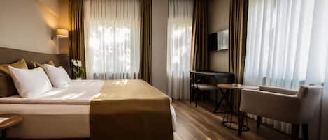 Minibar, in-room safe, desk, soundproofing