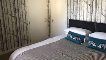 Apartment, Private Bathroom | 2 bedrooms