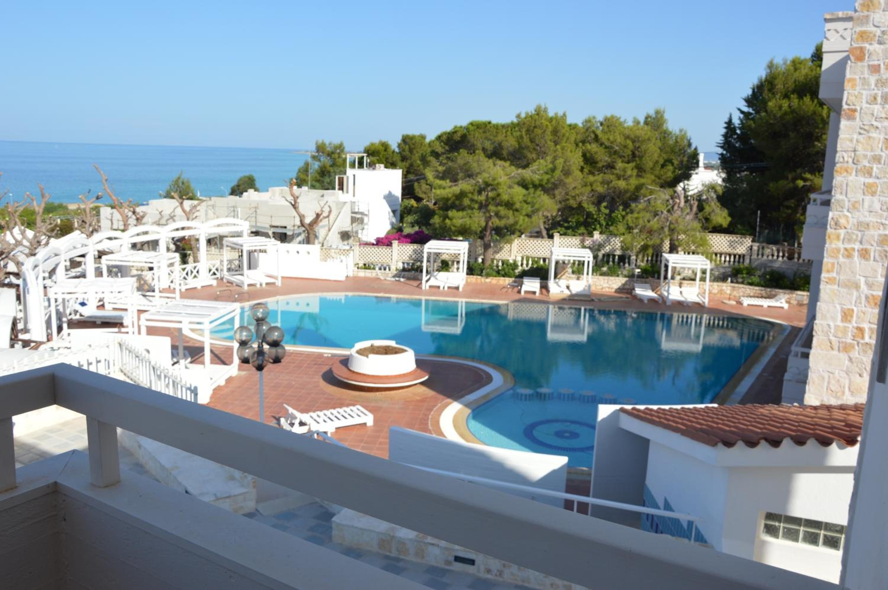 Piscine extérieure (ouverte en saison)