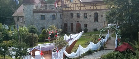 Espace mariage en plein air