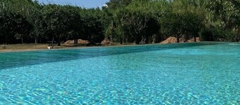 Bellissima Villa con Piscina nel verde del Salento 110 mq tranquilla e lussuosa