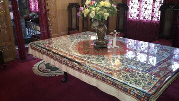 Essbereich im Zimmer