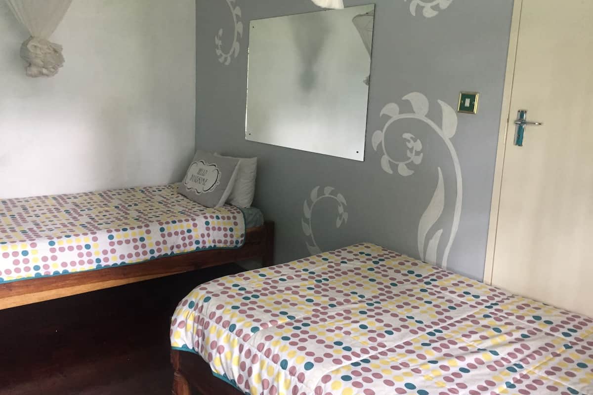 Economy driepersoonskamer | Gratis wifi, beddengoed