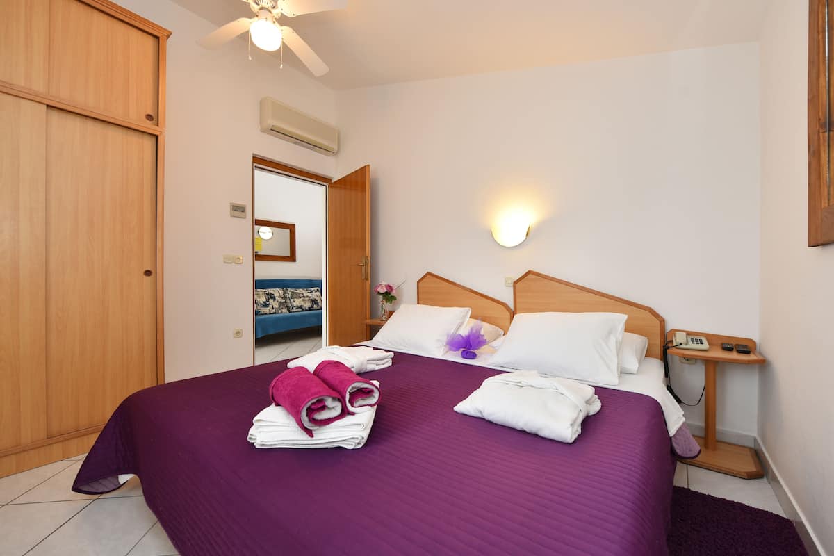 Apartment, 2 Bedrooms | Iron/ironing board (on request), cribs (free), bed sheets