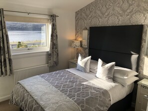 Habitación doble tradicional, 1 cama matrimonial | Wifi gratis y ropa de cama