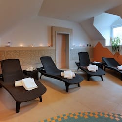 Sauna, hydrotherapy, body wraps, body scrubs, reflexology