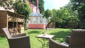 豪華客房, 1 張特大雙人床, 壁爐, 花園 | 露台/庭院