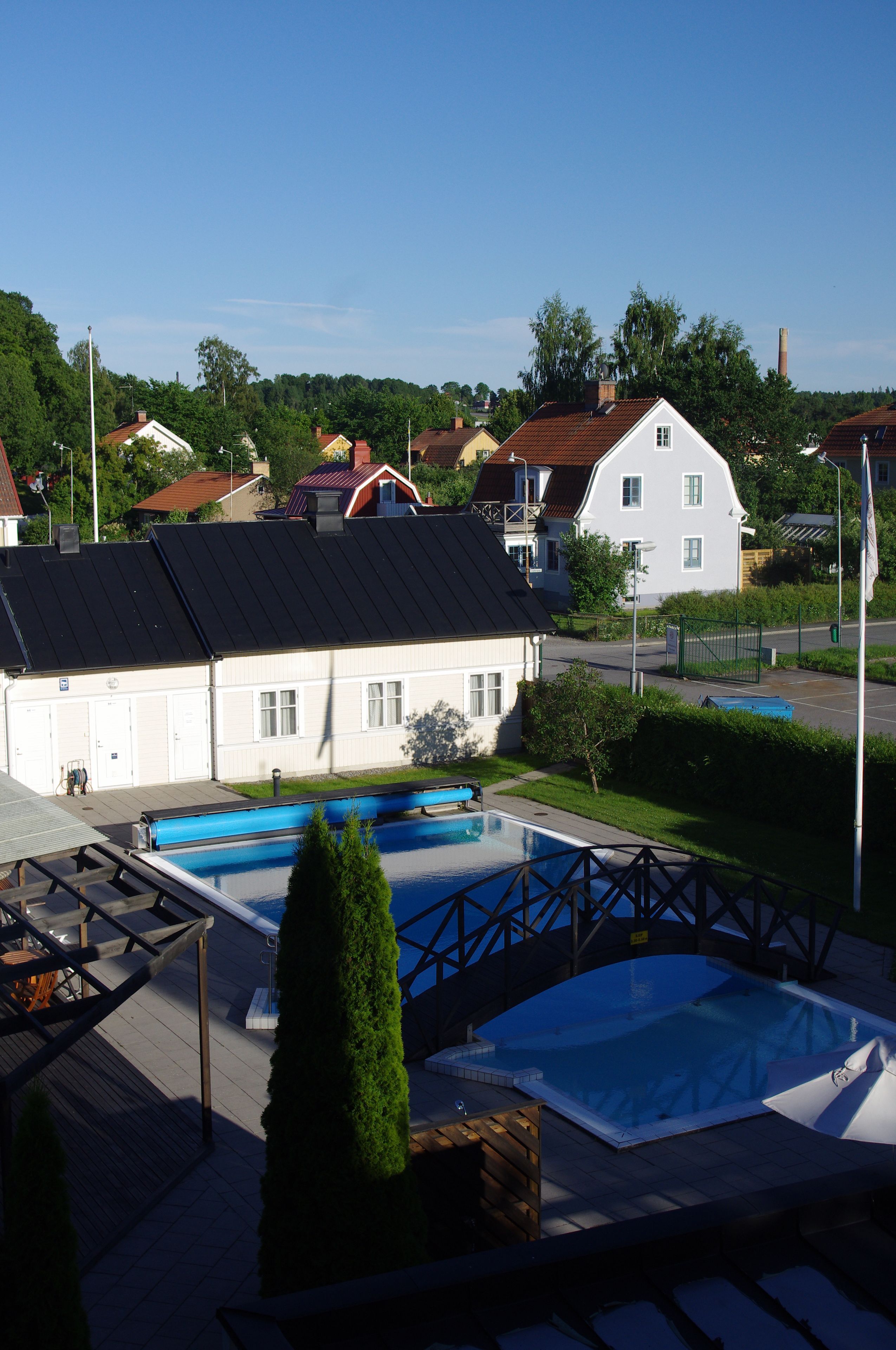 indoor pool, seasonal outdoor pool