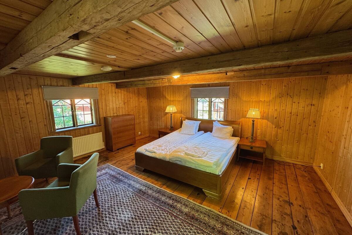 mangelgården cabin b&b | 1 bedroom, blackout curtains, bed sheets